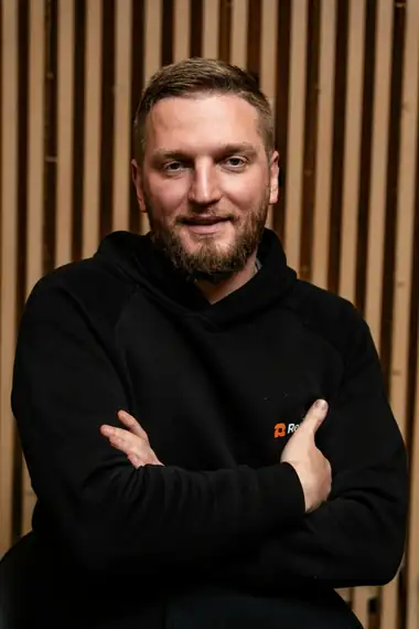 Дмитрий Лукашов